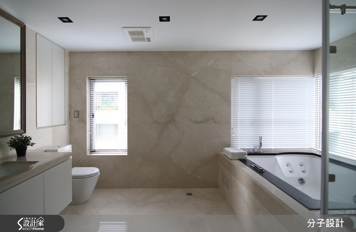 80 坪現代風居家，設計師透過格局重塑導入室外光源，